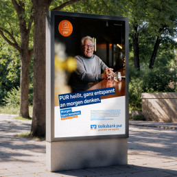 Anzeige der Volksbank pur im Posterformat, Park