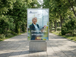 Citylight im Park, Poster des Unternehmens Enertrag, Anwendung des neuen Layoutprinzips